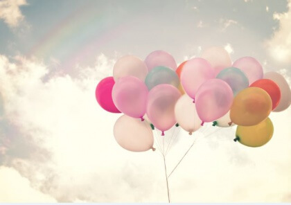 Ilmapallot ja sateenkaari