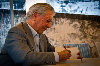 9 Mario Vargas Llosan suosittelemaa lukukokemusta