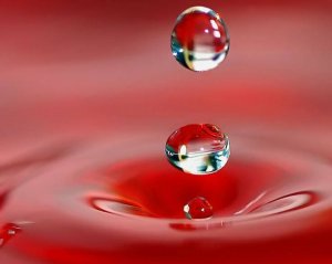 Juokseva rakkaus: ihmissuhteiden hauraus