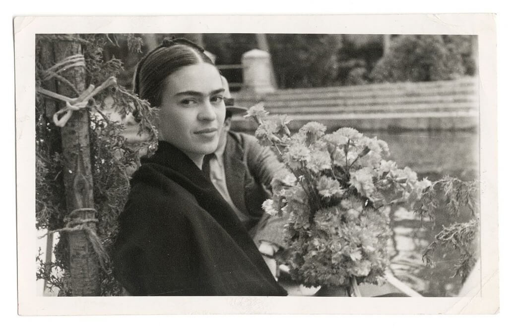 Naistaiteilija Frida Kahlo