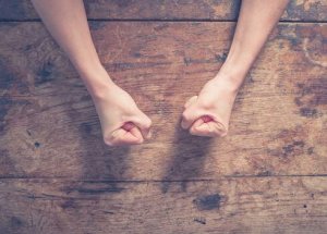 Hallitse vihasi ennen kuin se hallitsee sinua