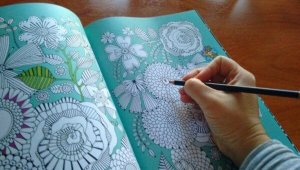 Väritä stressi pois: uusi tapa rentoutua