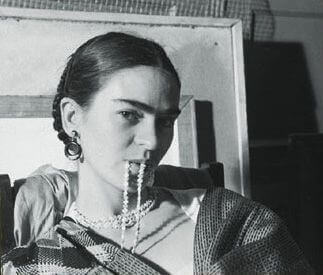 Frida Kahlo ja helminauha