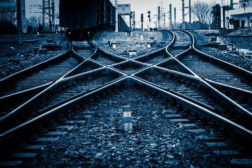 Intuitiiviset päätökset junaraide