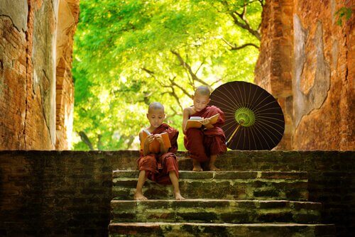5 loistavaa buddhalaista tarinaa, jotka tekevät sinut viisaammaksi