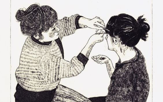 siskokset laittamassa hiuksia