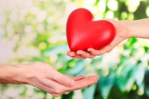 Kasvata ehdotonta rakkautta parantaaksesi kumppaniasi