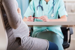 Synnyttäminen arvokkuudella: ei enää obstetrista väkivaltaa