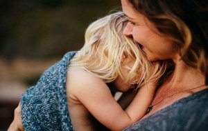 Ainoana lapsena oleminen: taakka vai etuoikeus?