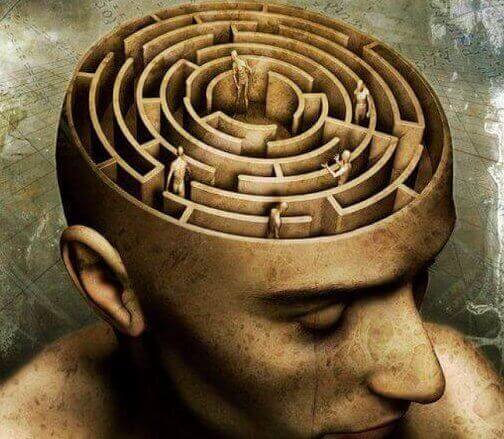 pään sisällä labyrintti