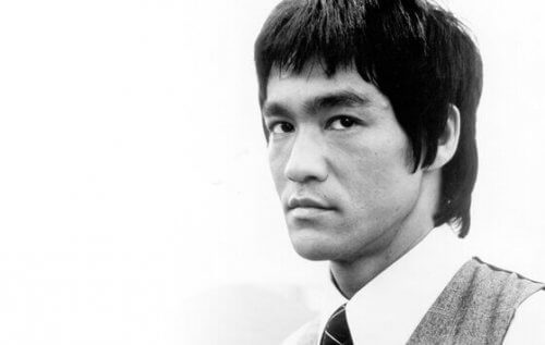 Bruce Lee sopeutumisesta: 7 perusperiaatetta