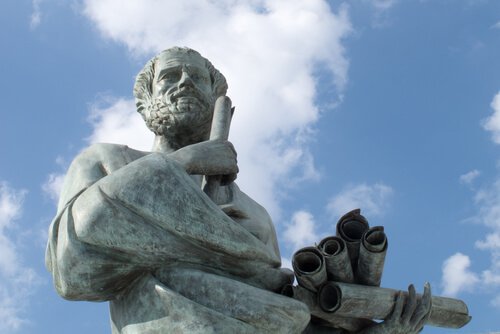 5 mahtavaa lainausta Aristoteleelta