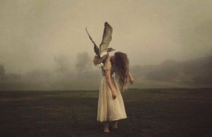 Tunnista henkisen väkivallan ominaispiirteet