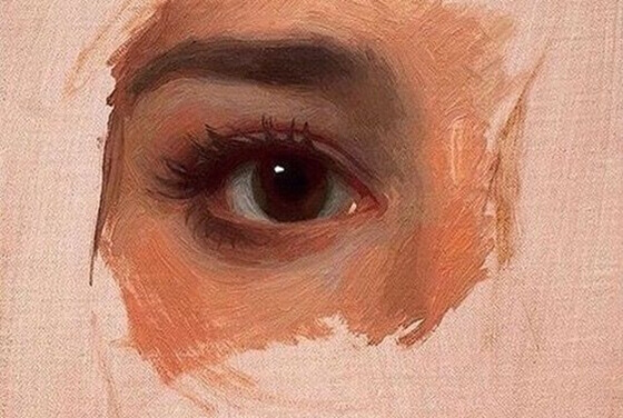 maalattu silmä
