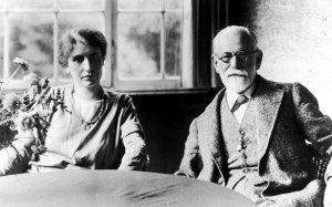 Anna Freud ja hänen työnsä Sigmund Freudin jälkeen