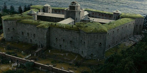 vankila elokuvassa Suljettu saari