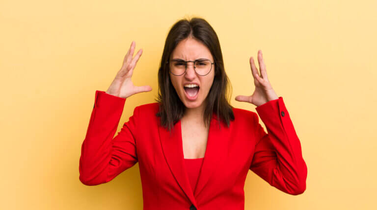 Ylimielisyys on yleensä useiden raivokohtausten takana