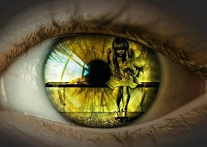 silmä näkee perheväkivaltaa