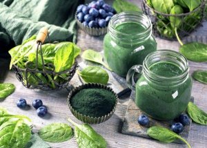 Spirulinan viisi hyötyä aivoille