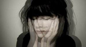 Emotionaalinen välinpitämättömyys