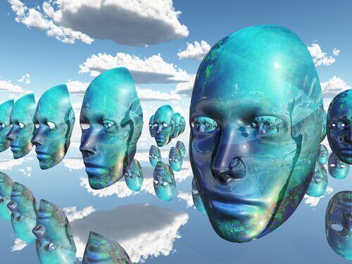 ilmassa leijuvat naamarit