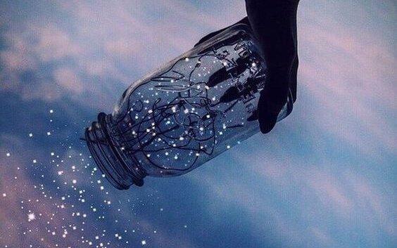 tähtipölyä purkista