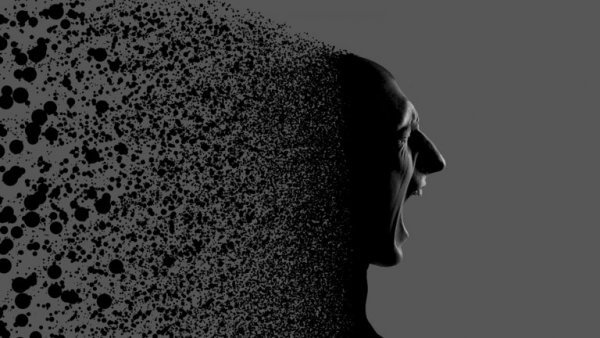 miehen pää pirstaloituu