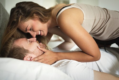 Seksin harrastaminen useammin on hyväksi parisuhteelle