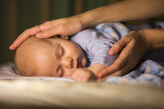 kinesteettinen kommunikointi vauvan ja äidin välillä