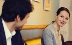 Rakkautta ensi silmäyksellä: kun katseet kohtaavat