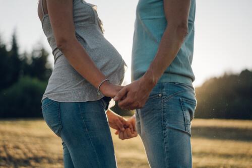 parisuhteiden kriisit: vanhemmuus