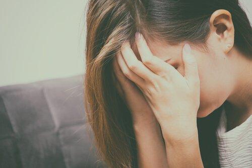 harhakäsitykset surusta: et sure jos et itke
