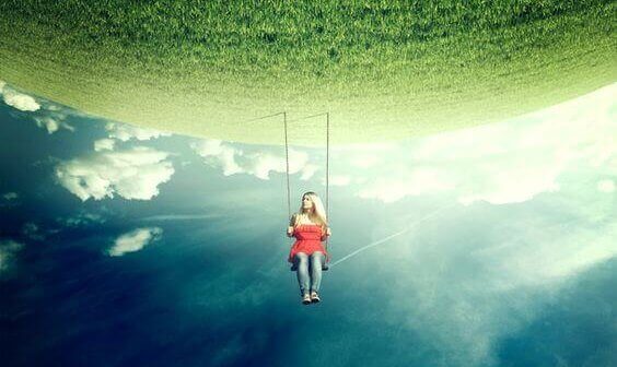 keinuu väärinpäin