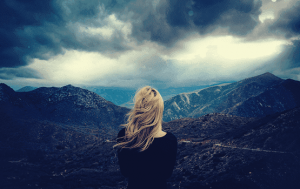 7 itsetuhoisan henkilön piirrettä