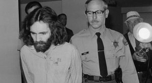 Pahuuden asteikko – itsepuolustuksesta psykopaatteihin