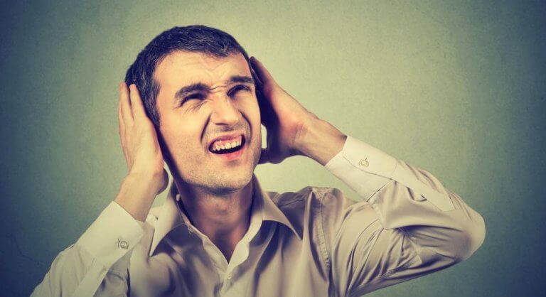 mies ei jaksa kuunnella