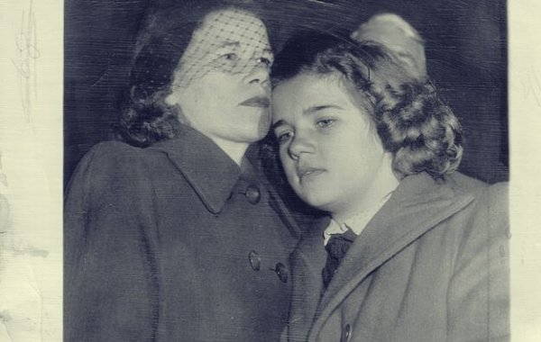 Sally Hornerin ja hänen äitinsä jälleennäkeminen.