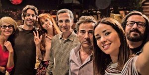 Täysin tuntemattomat: olemmeko menettäneet yksityisyytemme?