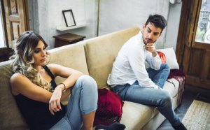 Mitä parisuhteen kireyden takana todella piilee?