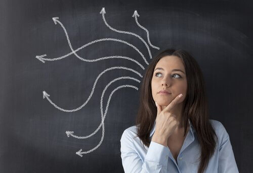 naisen ajatukset harhailevat