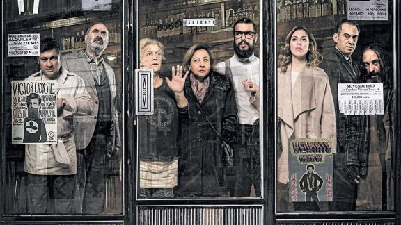 elokuvan El Bar näyttelijät