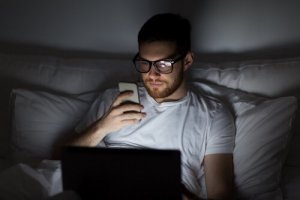 Näin vältät joutumasta harhaanjohtavan tiedon uhriksi