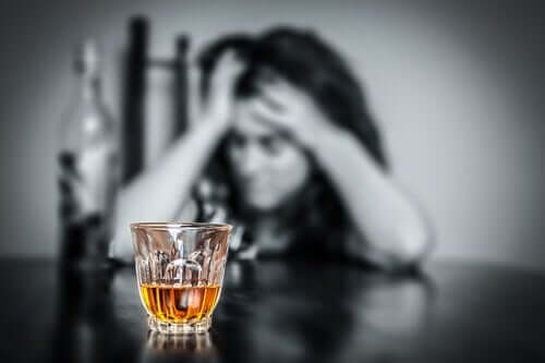 Alkoholinjuonti voi lisätä masennuksen oireita