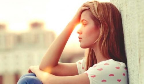 Kokemusten estäminen kärsimyksen pelosta