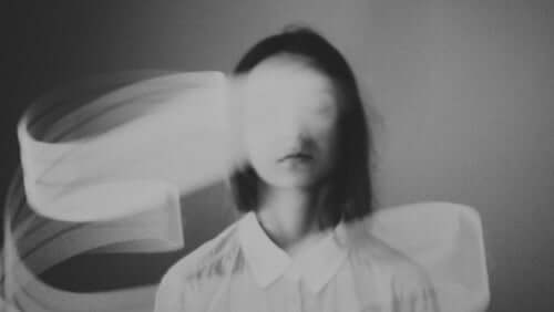 Sensorinen deprivaatio ja sen kauhistuttavat vaikutukset