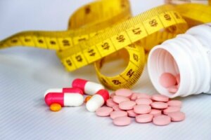 Psykoaktiivisiin lääkkeisiin yhdistetty painonnousu
