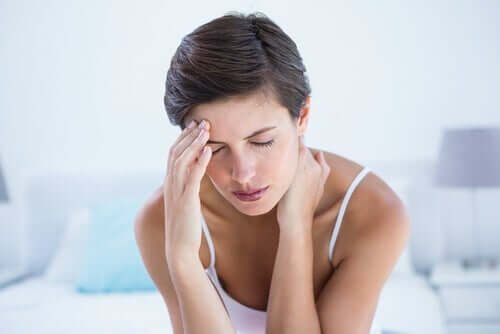  Naisen migreenin hoito lääkkein ja muilla konsteilla.