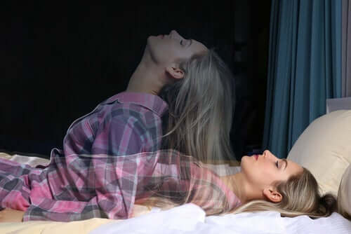 Mikä on kehosta irtautumisen kokemus?