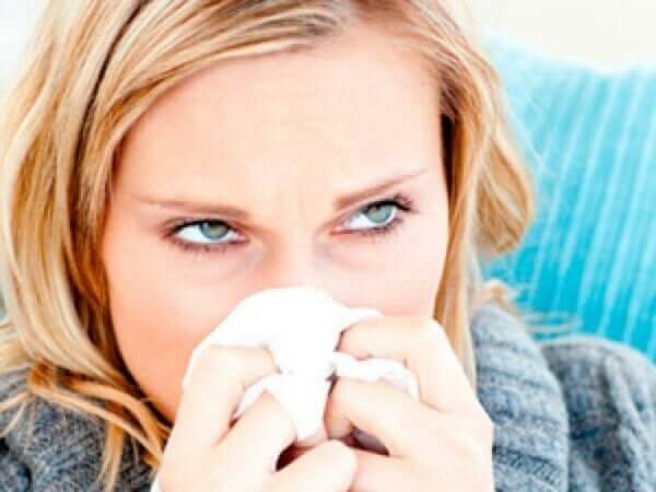 Flunssan oireet levittävät virusta