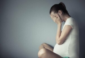 Tokofobia: irrationaalinen raskaaksi tulemisen ja synnytyksen pelko